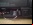 Mirando YouTube en una videocasetera VHS Mirando YouTube en una videocasetera VHS